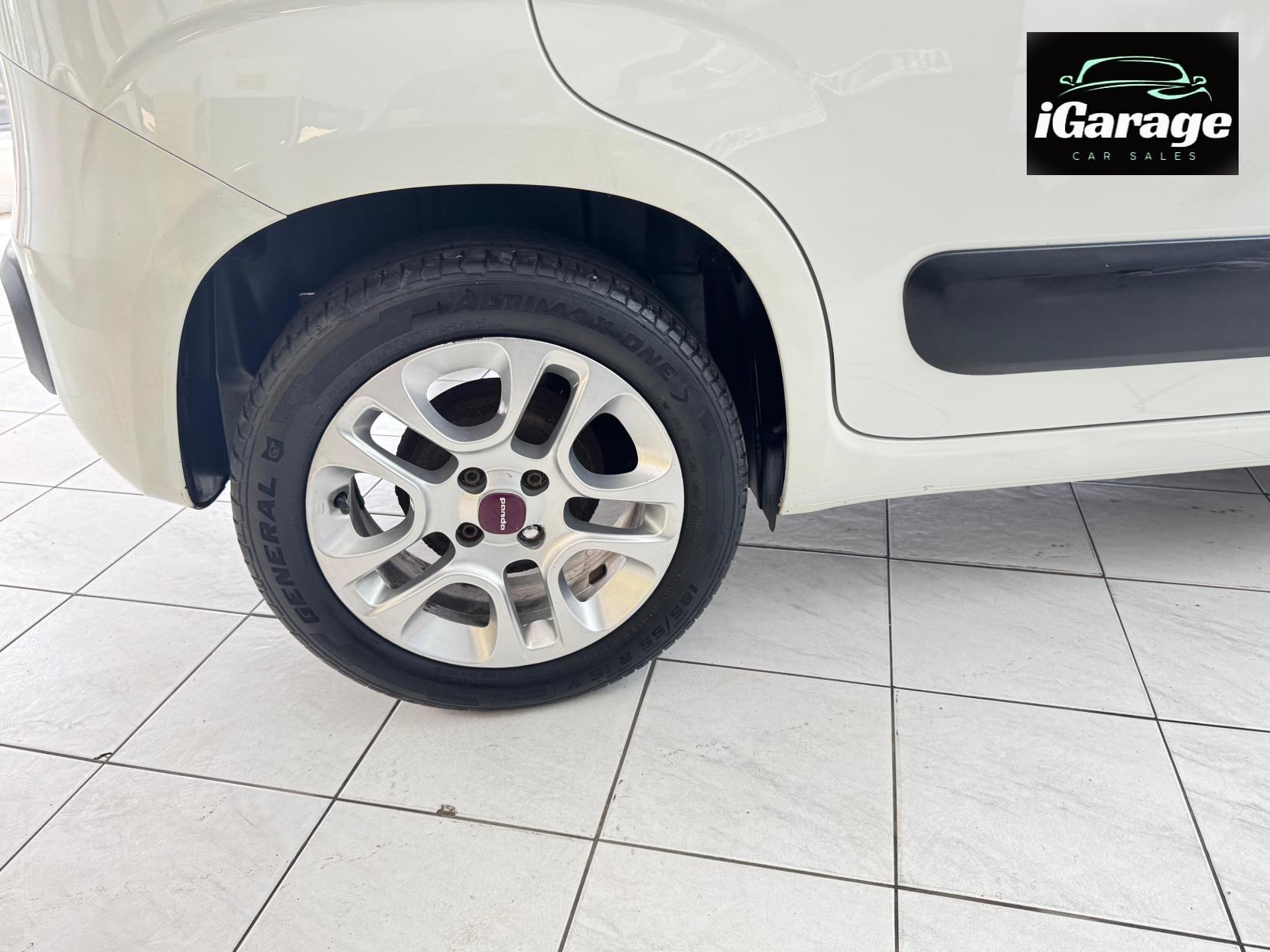 Fiat Panda 1.2 Lounge Hatchback 5dr Petrol Manual Euro 6 (69 bhp)