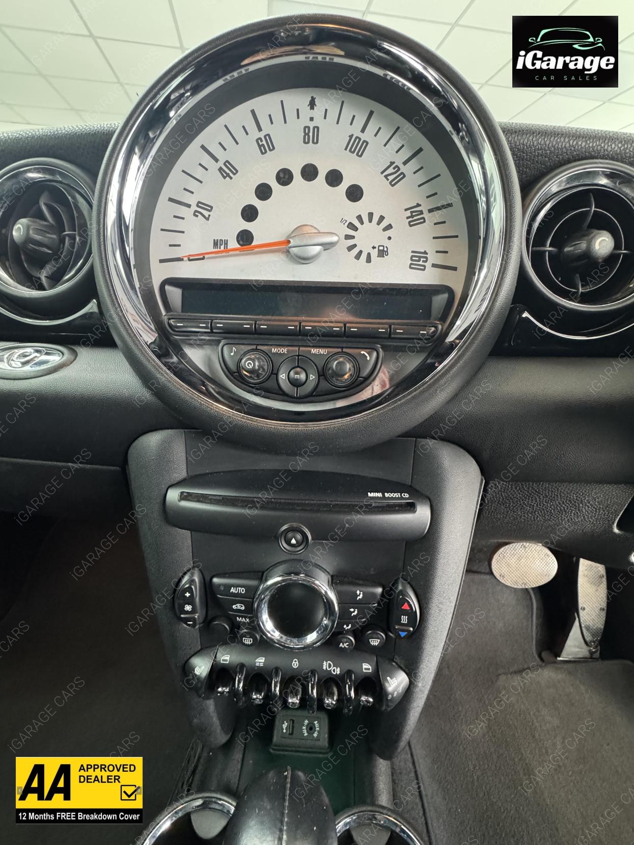 MINI Convertible 2.0 Cooper D Convertible 2dr Diesel Auto Euro 5 (112 ps)