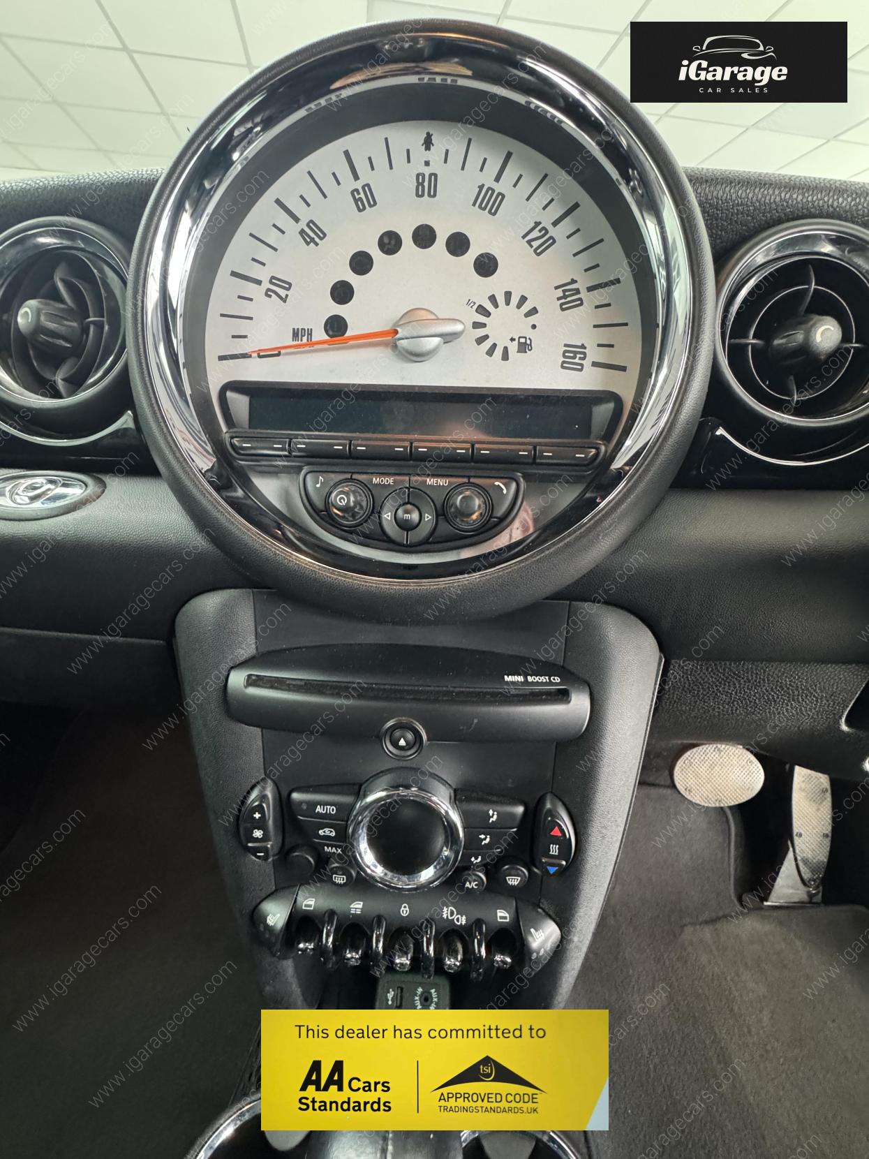 MINI Convertible 2.0 Cooper D Convertible 2dr Diesel Auto Euro 5 (112 ps)