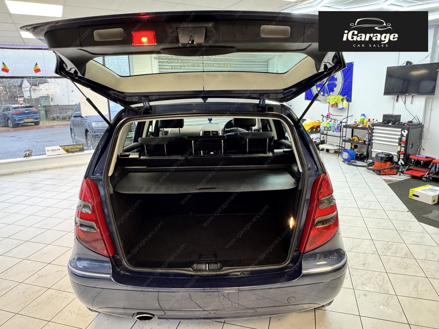 Mercedes-Benz A Class 1.7 A170 Avantgarde SE Hatchback 5dr Petrol Manual (157 g/km, 116 bhp)