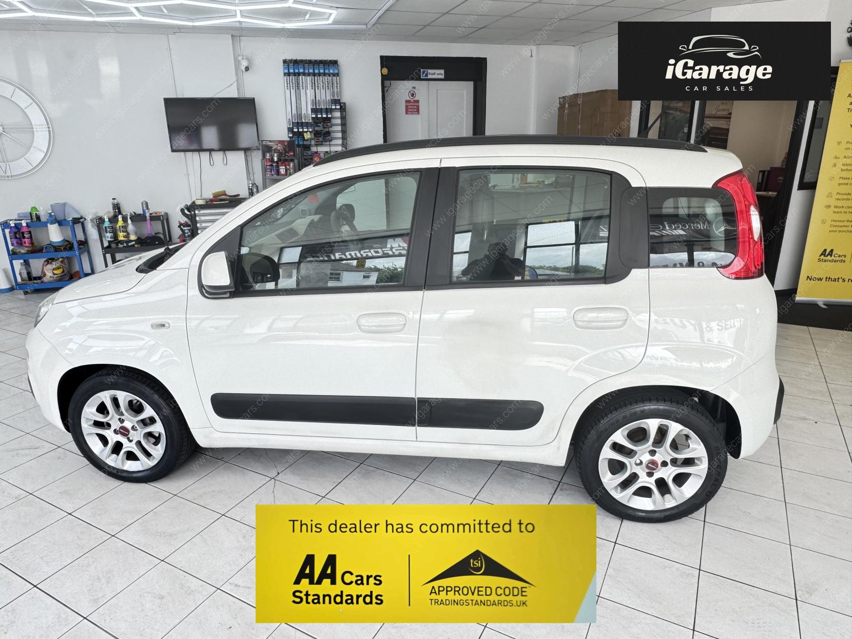 Fiat Panda 1.2 Lounge Hatchback 5dr Petrol Manual Euro 6 (69 bhp)