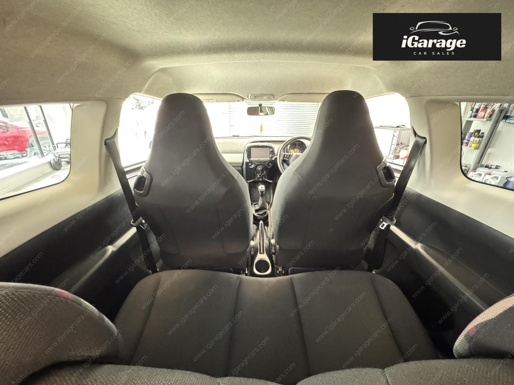 Peugeot 108 1.2 VTi PureTech Allure Hatchback 3dr Petrol Manual Euro 5 (82 ps)