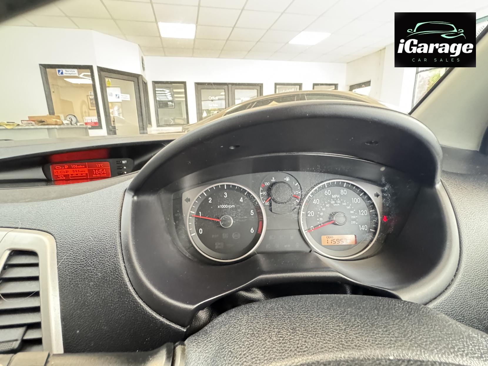 Hyundai i20 1.4 CRDi Style Hatchback 5dr Diesel Manual Euro 4 (89 bhp)