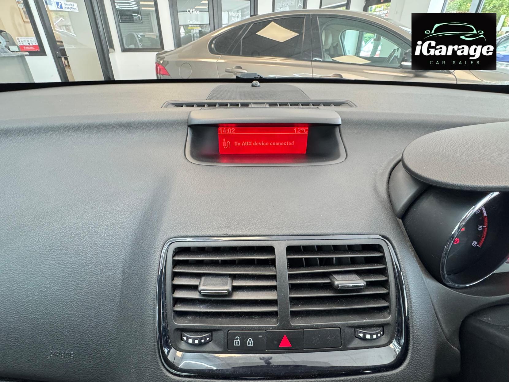 Vauxhall Meriva 1.4T 16V Exclusiv MPV 5dr Petrol Manual Euro 5 (140 ps)