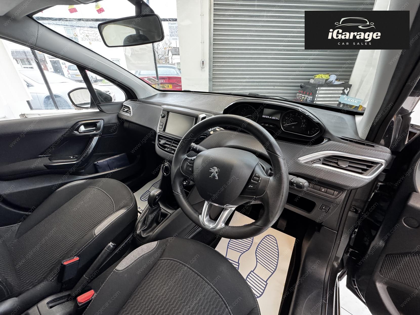 Peugeot 208 1.0 PureTech Active Hatchback 5dr Petrol Manual Euro 6 (68 ps)