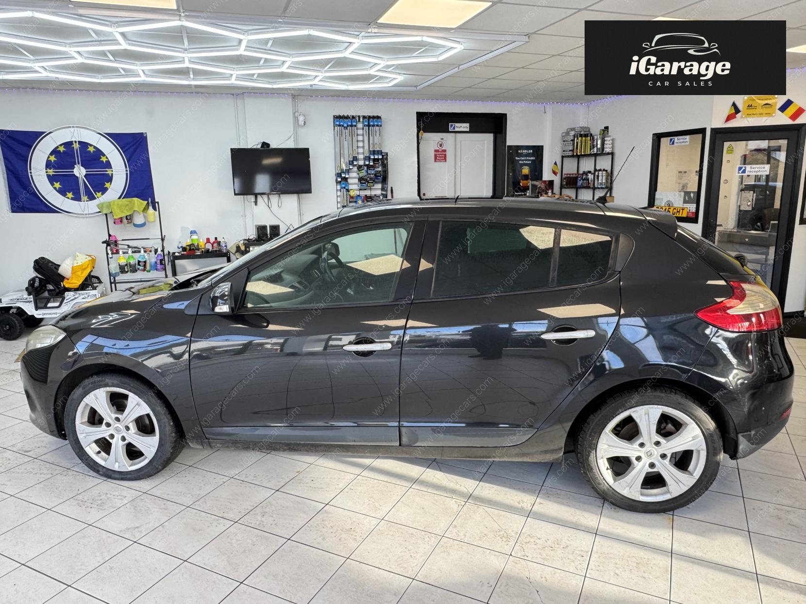 Renault Megane 1.5 dCi Dynamique Hatchback 5dr Diesel Manual Euro 4 (106 ps)