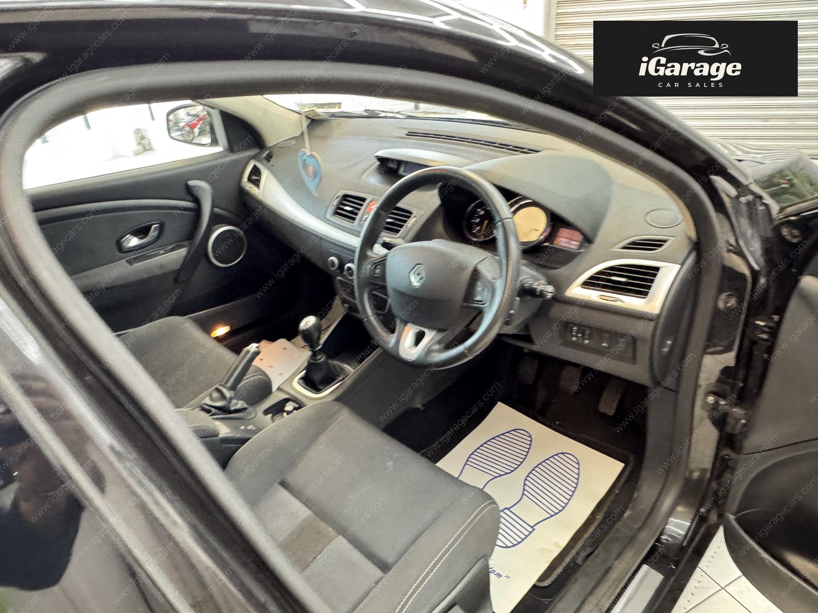 Renault Megane 1.5 dCi Dynamique Hatchback 5dr Diesel Manual Euro 4 (106 ps)