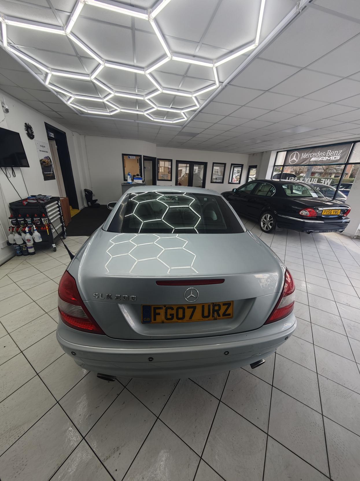 Mercedes-Benz SLK 1.8 SLK200 Kompressor Convertible 2dr Petrol Automatic (211 g/km, 163 bhp)