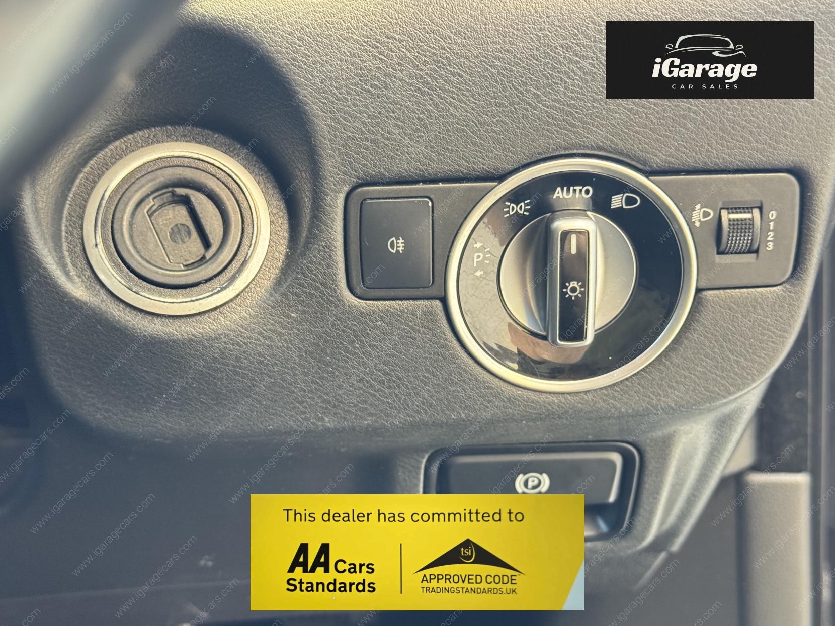 Infiniti Q30 1.5d SE Hatchback 5dr Diesel Manual Euro 6 (s/s) (109 ps)