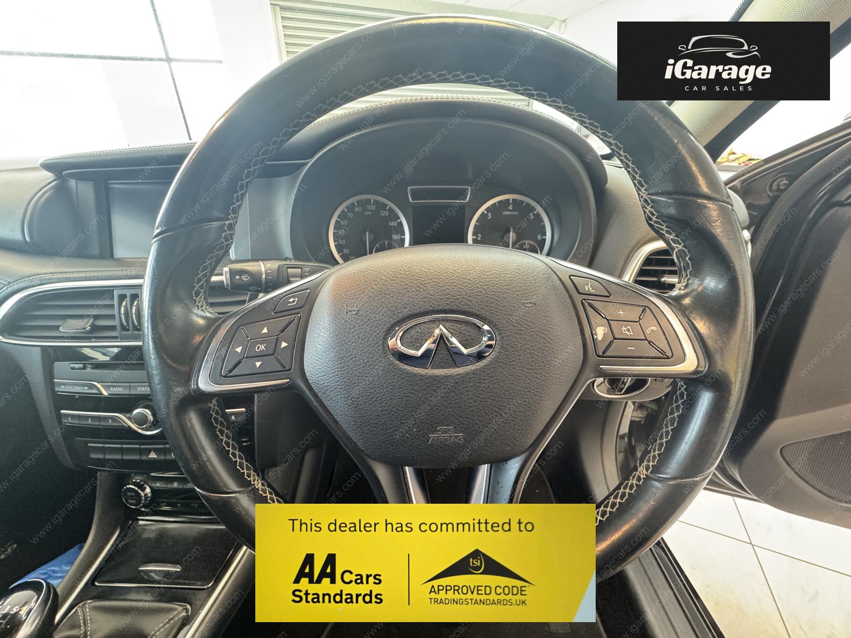 Infiniti Q30 1.5d SE Hatchback 5dr Diesel Manual Euro 6 (s/s) (109 ps)