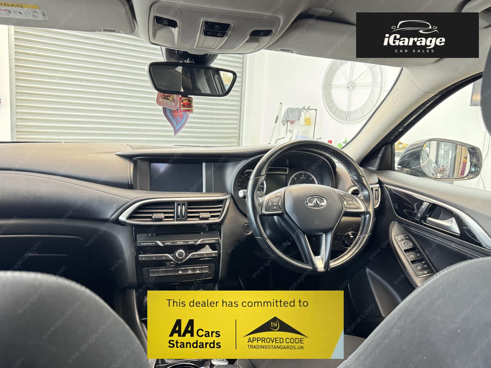 Infiniti Q30 1.5d SE Hatchback 5dr Diesel Manual Euro 6 (s/s) (109 ps)