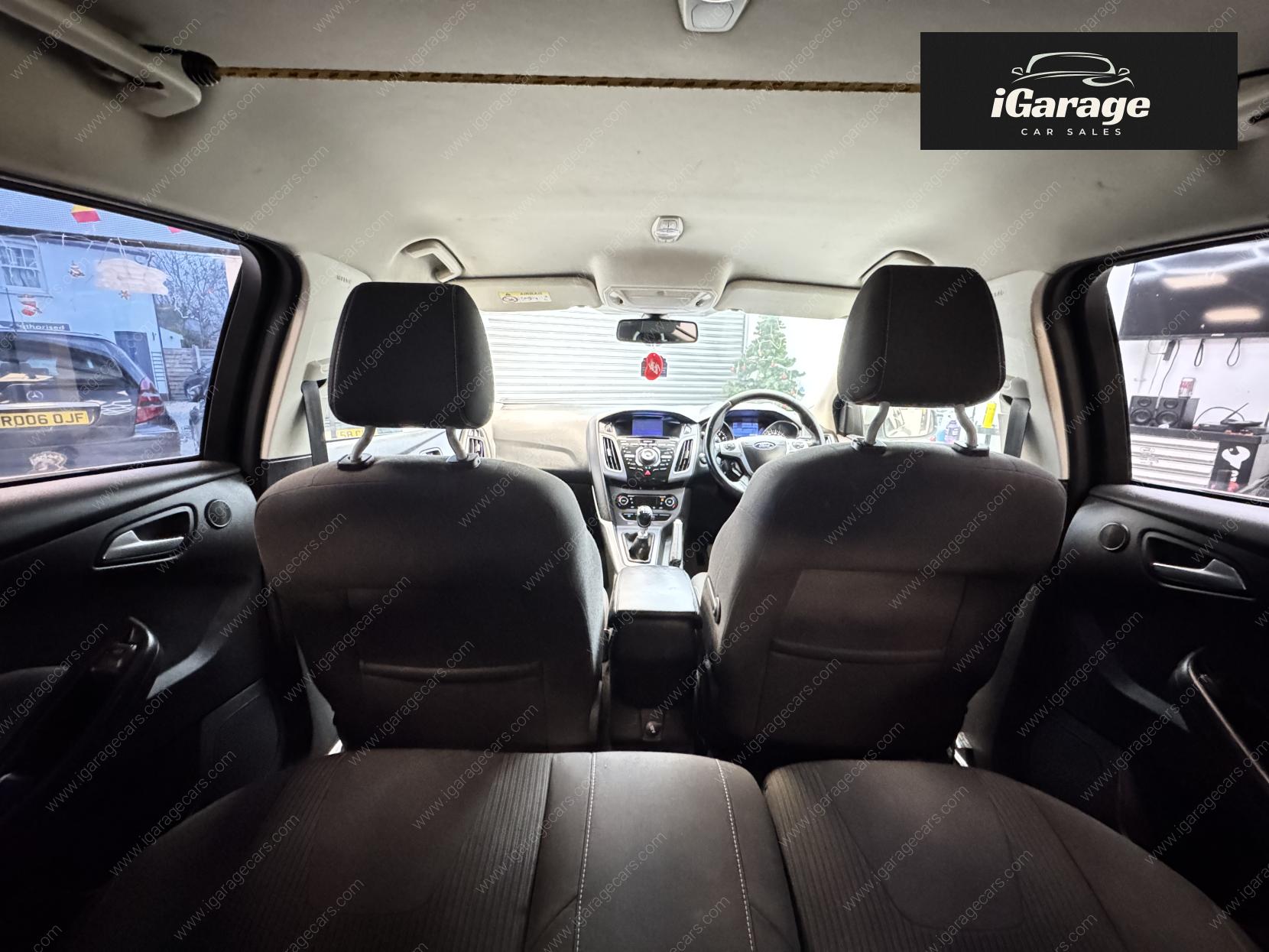 Ford Focus 1.0T EcoBoost Titanium Navigator Hatchback 5dr Petrol Manual Euro 5 (s/s) (125 ps)