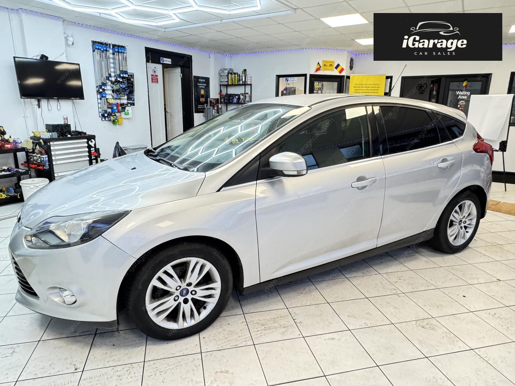 Ford Focus 1.0T EcoBoost Titanium Navigator Hatchback 5dr Petrol Manual Euro 5 (s/s) (125 ps)