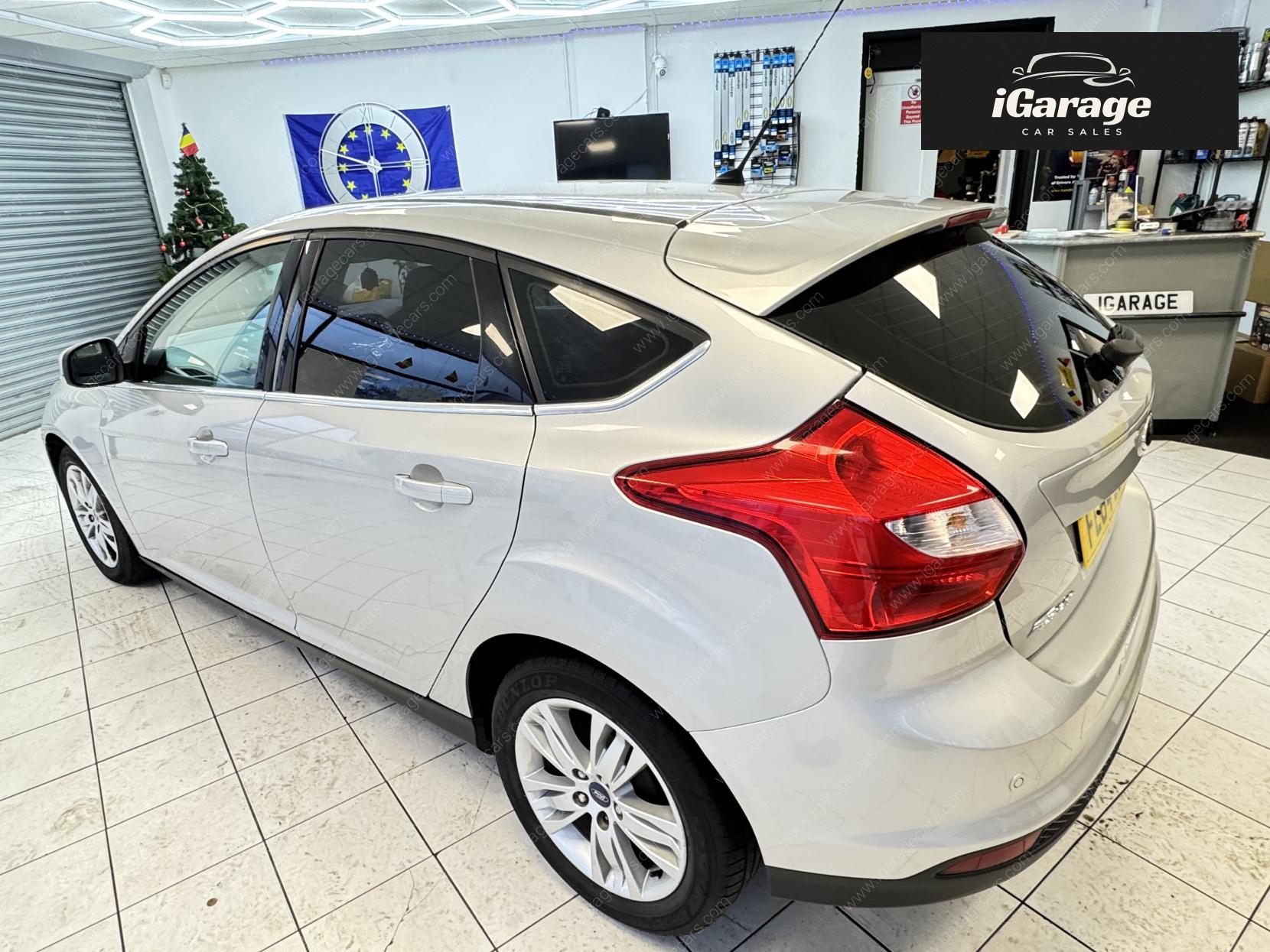 Ford Focus 1.0T EcoBoost Titanium Navigator Hatchback 5dr Petrol Manual Euro 5 (s/s) (125 ps)