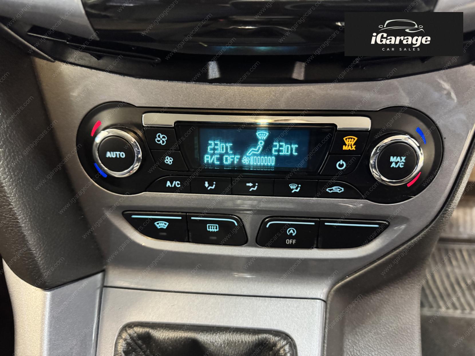 Ford Focus 1.0T EcoBoost Titanium Navigator Hatchback 5dr Petrol Manual Euro 5 (s/s) (125 ps)