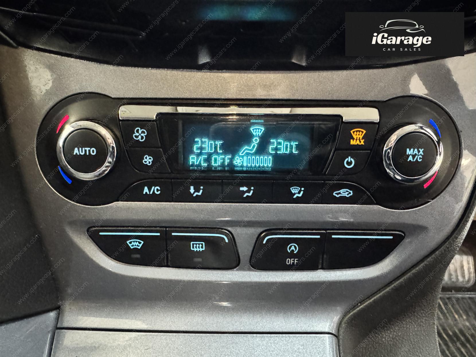 Ford Focus 1.0T EcoBoost Titanium Navigator Hatchback 5dr Petrol Manual Euro 5 (s/s) (125 ps)