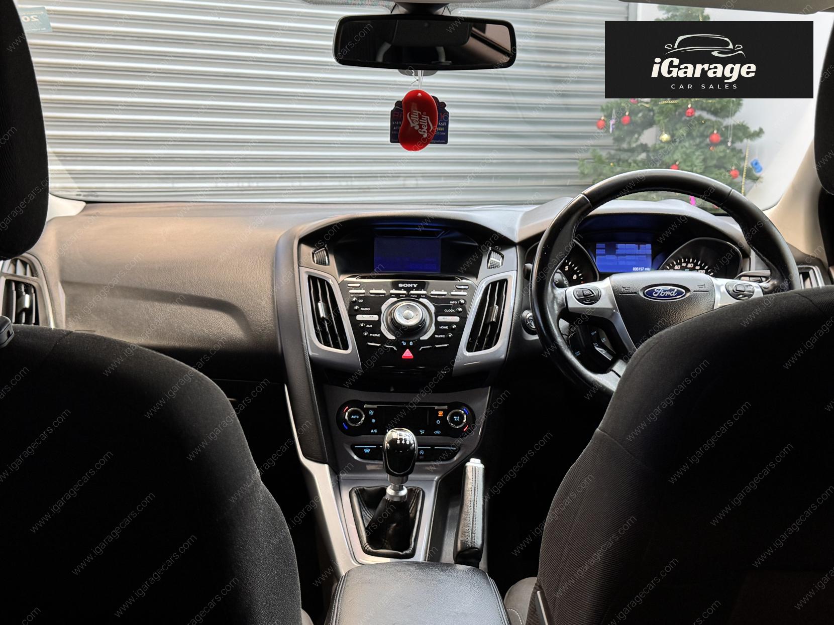 Ford Focus 1.0T EcoBoost Titanium Navigator Hatchback 5dr Petrol Manual Euro 5 (s/s) (125 ps)