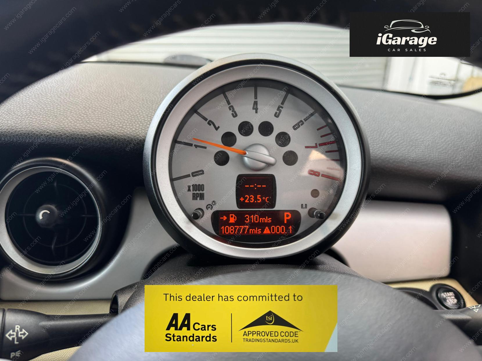 MINI Hatch 1.6 Cooper Hatchback 3dr Petrol Steptronic Euro 4 (120 ps)