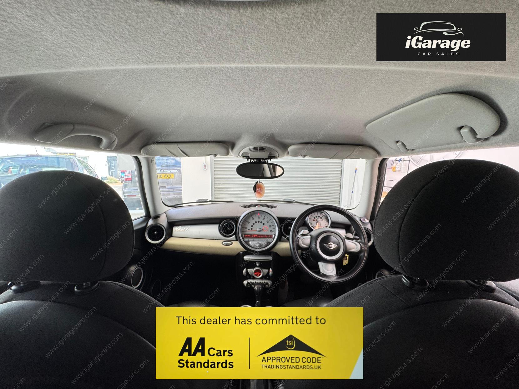MINI Hatch 1.6 Cooper Hatchback 3dr Petrol Steptronic Euro 4 (120 ps)