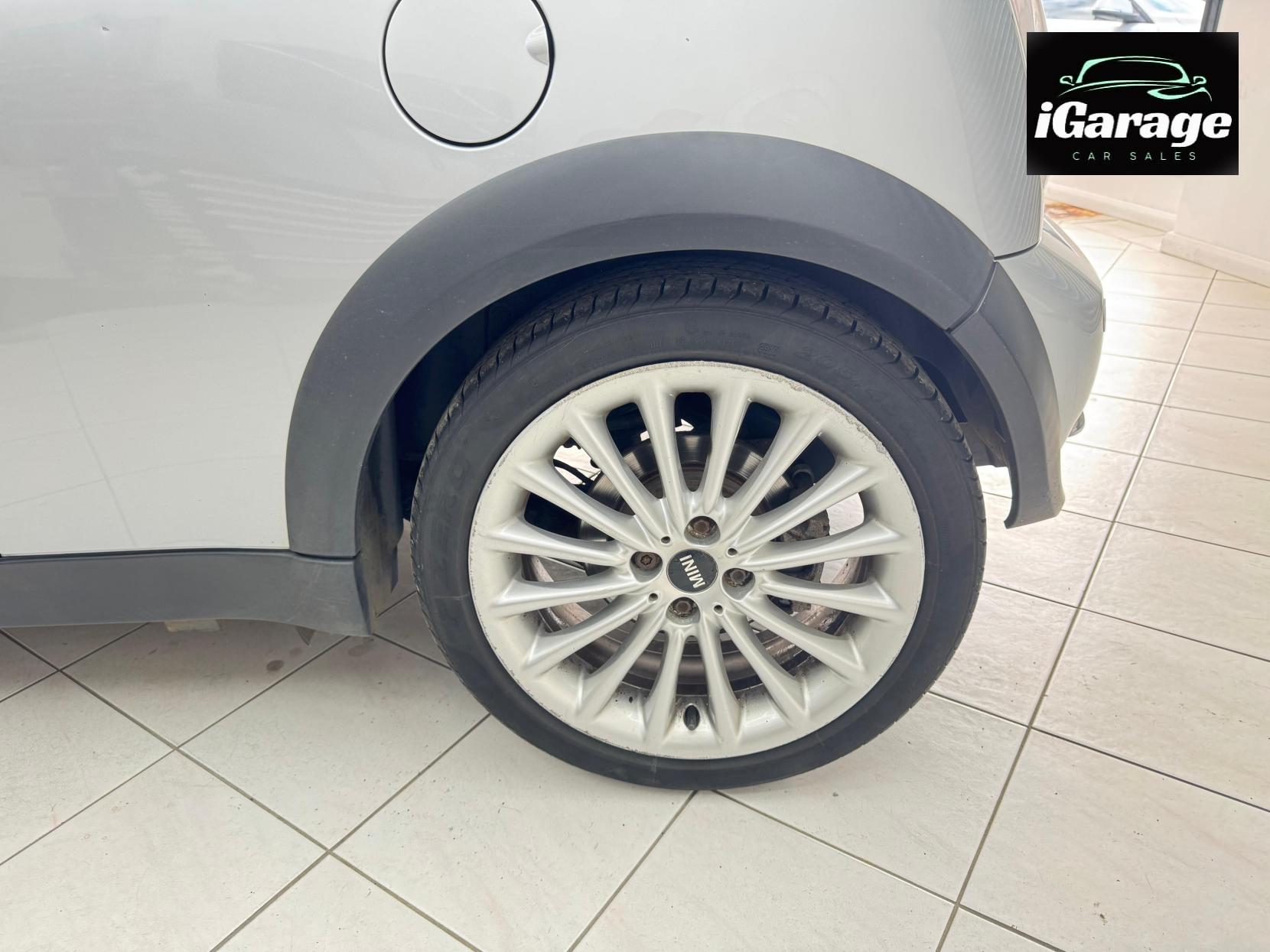MINI Convertible 1.6 Cooper Convertible 2dr Petrol Manual Euro 3 (115 ps)