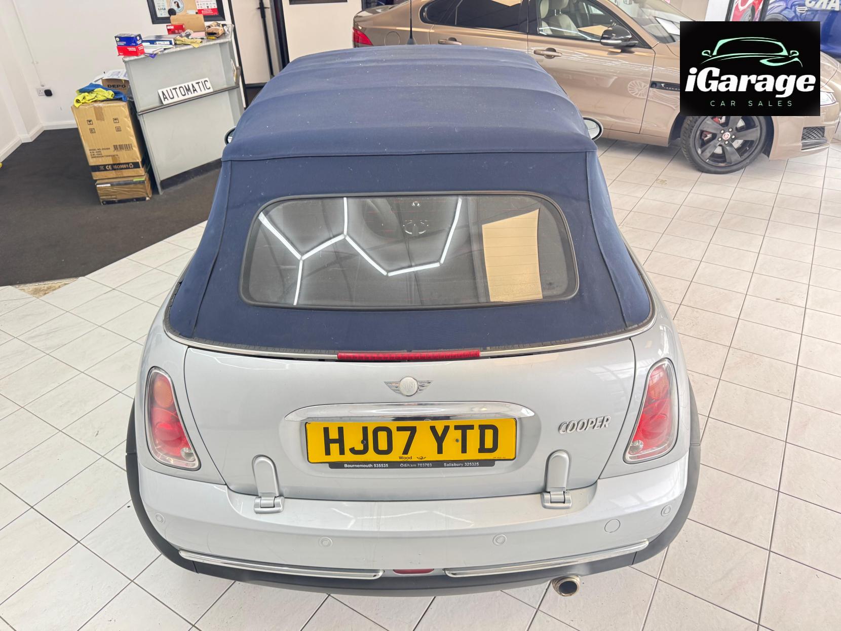 MINI Convertible 1.6 Cooper Convertible 2dr Petrol Manual Euro 3 (115 ps)