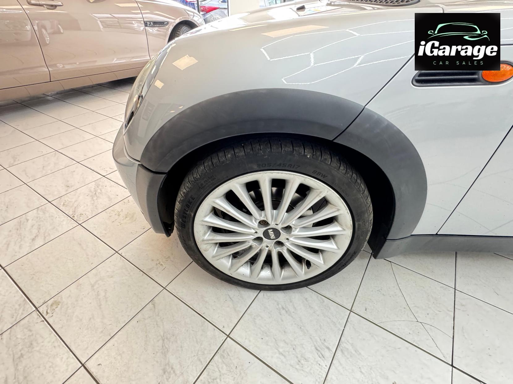 MINI Convertible 1.6 Cooper Convertible 2dr Petrol Manual Euro 3 (115 ps)