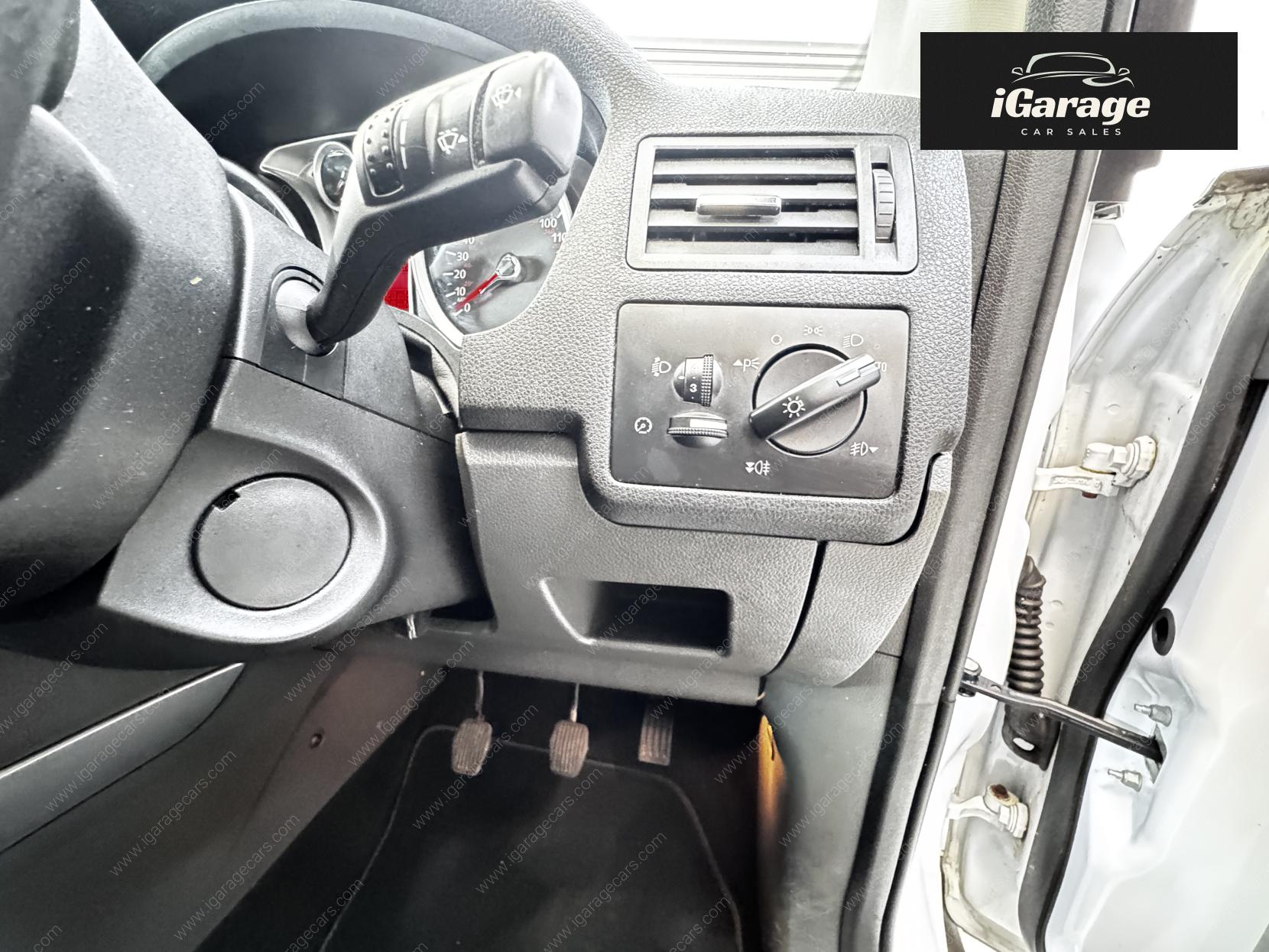 Ford Kuga 2.0 TDCi Titanium SUV 5dr Diesel Manual 2WD Euro 5 (140 ps)