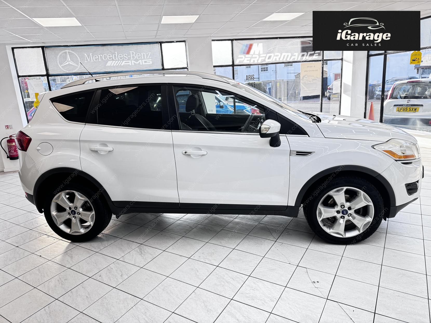 Ford Kuga 2.0 TDCi Titanium SUV 5dr Diesel Manual 2WD Euro 5 (140 ps)