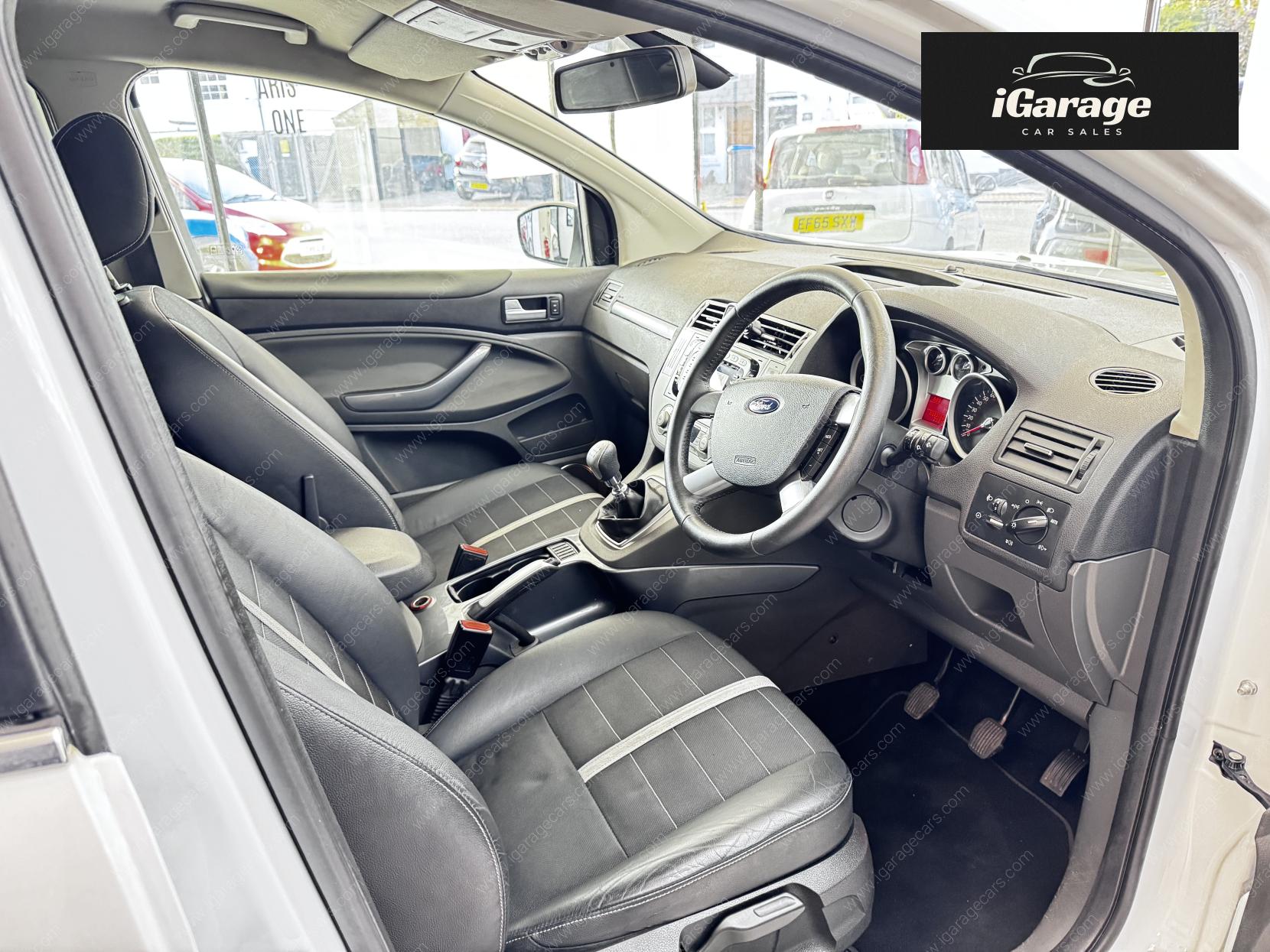 Ford Kuga 2.0 TDCi Titanium SUV 5dr Diesel Manual 2WD Euro 5 (140 ps)
