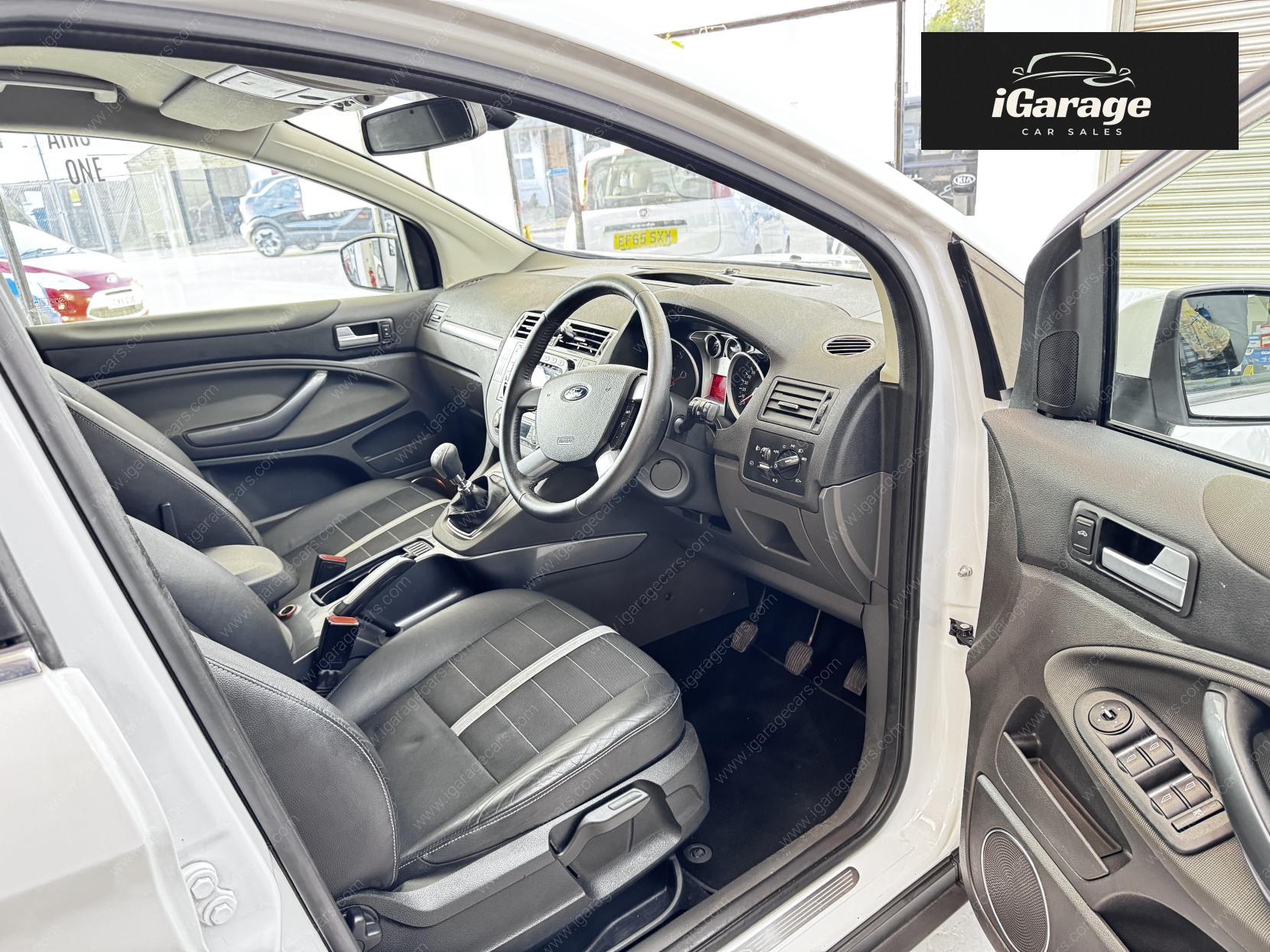 Ford Kuga 2.0 TDCi Titanium SUV 5dr Diesel Manual 2WD Euro 5 (140 ps)