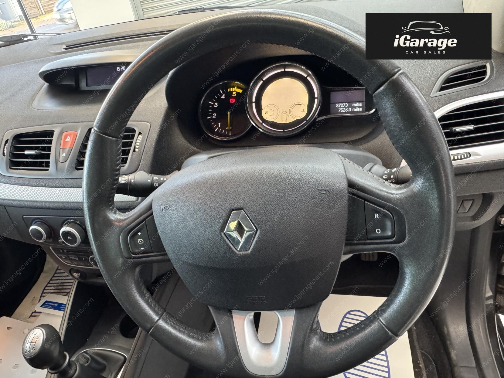 Renault Megane 1.5 dCi Dynamique Hatchback 5dr Diesel Manual Euro 4 (106 ps)