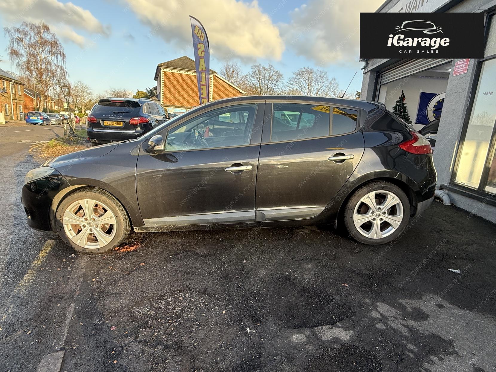 Renault Megane 1.5 dCi Dynamique Hatchback 5dr Diesel Manual Euro 4 (106 ps)