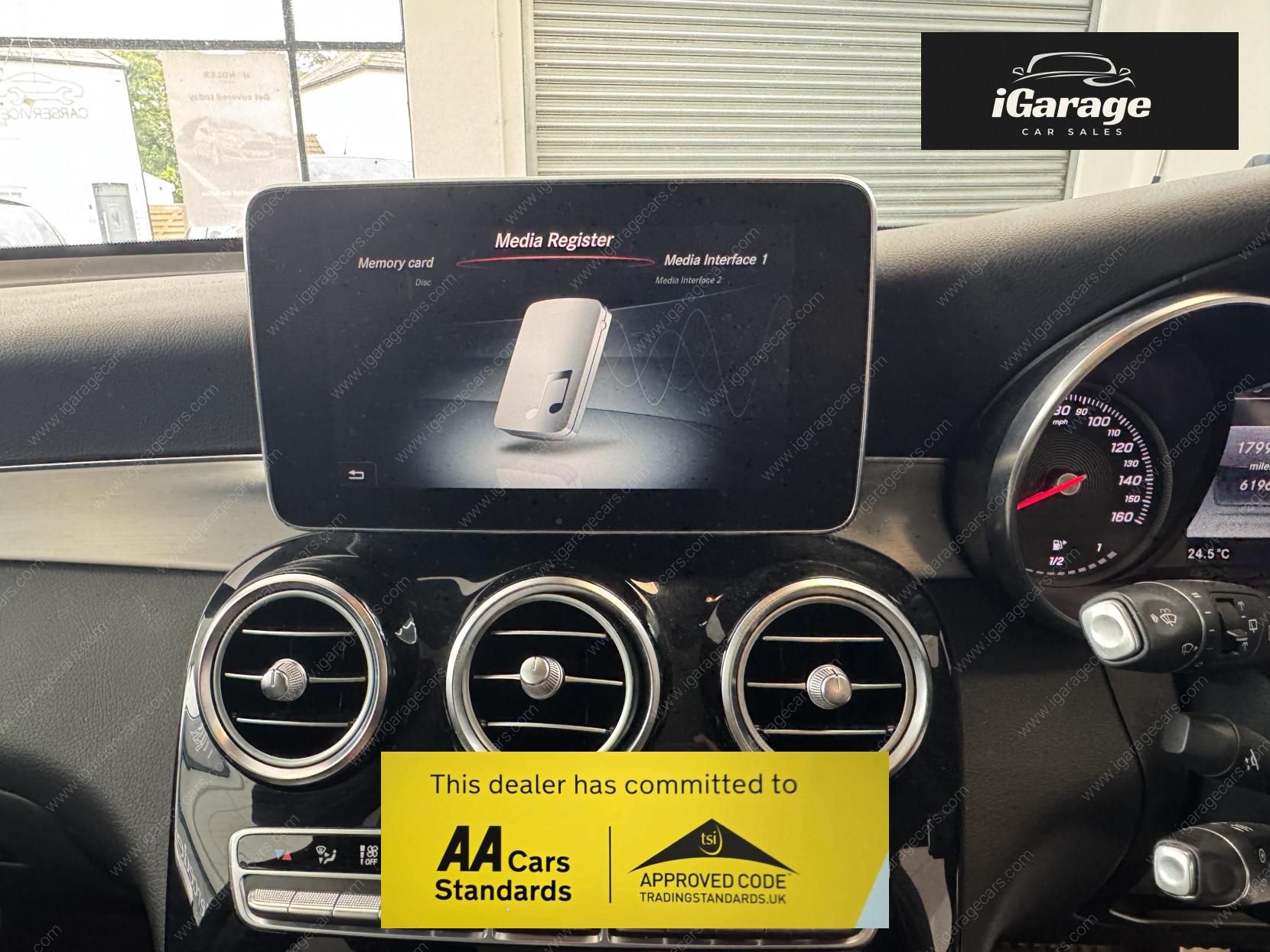 Mercedes-Benz GLC 3.0 GLC350d V6 AMG Line (Premium Plus) SUV 5dr Diesel G-Tronic 4MATIC Euro 6 (s/s) (258 ps)