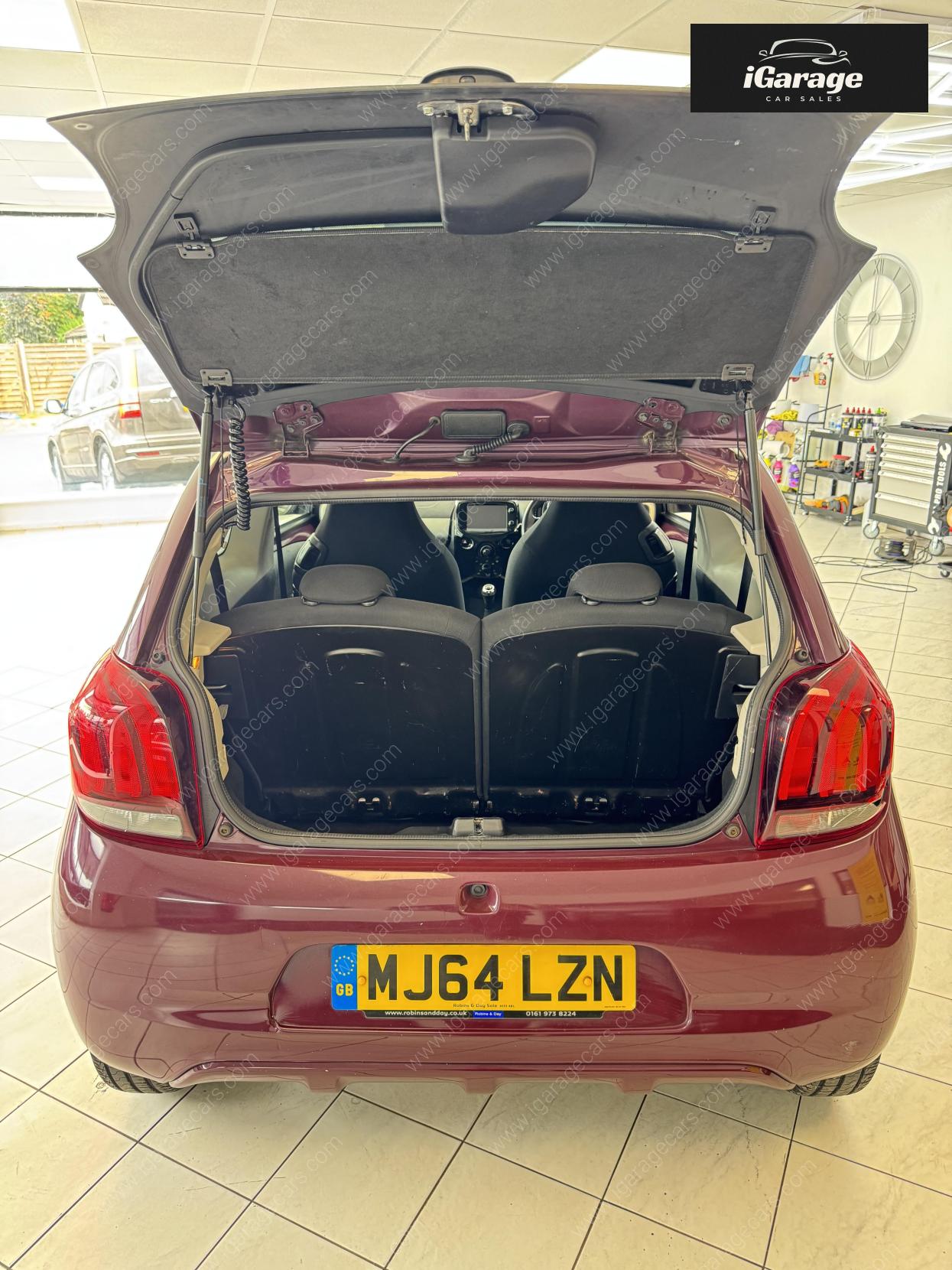 Peugeot 108 1.2 VTi PureTech Allure Hatchback 3dr Petrol Manual Euro 5 (82 ps)