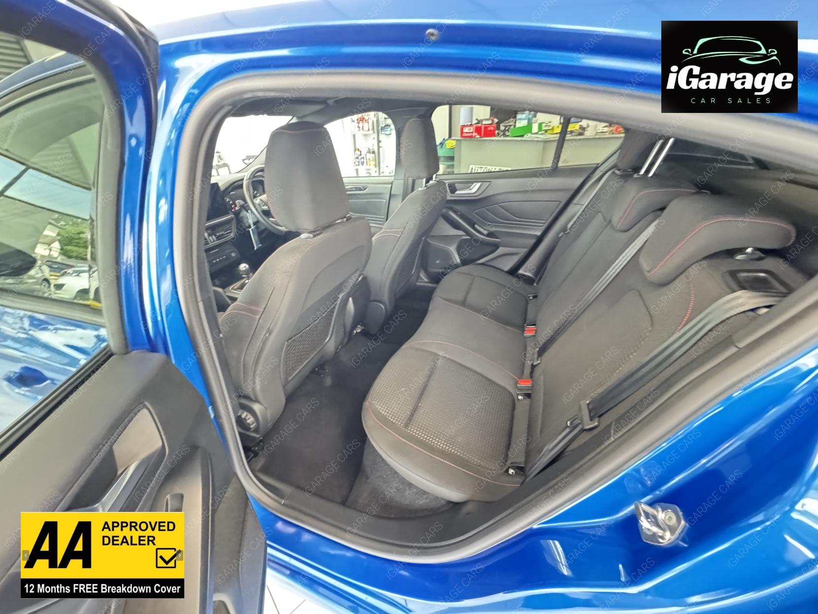 Ford Focus 1.0T EcoBoost ST-Line Hatchback 5dr Petrol Manual Euro 6 (s/s) (125 ps)