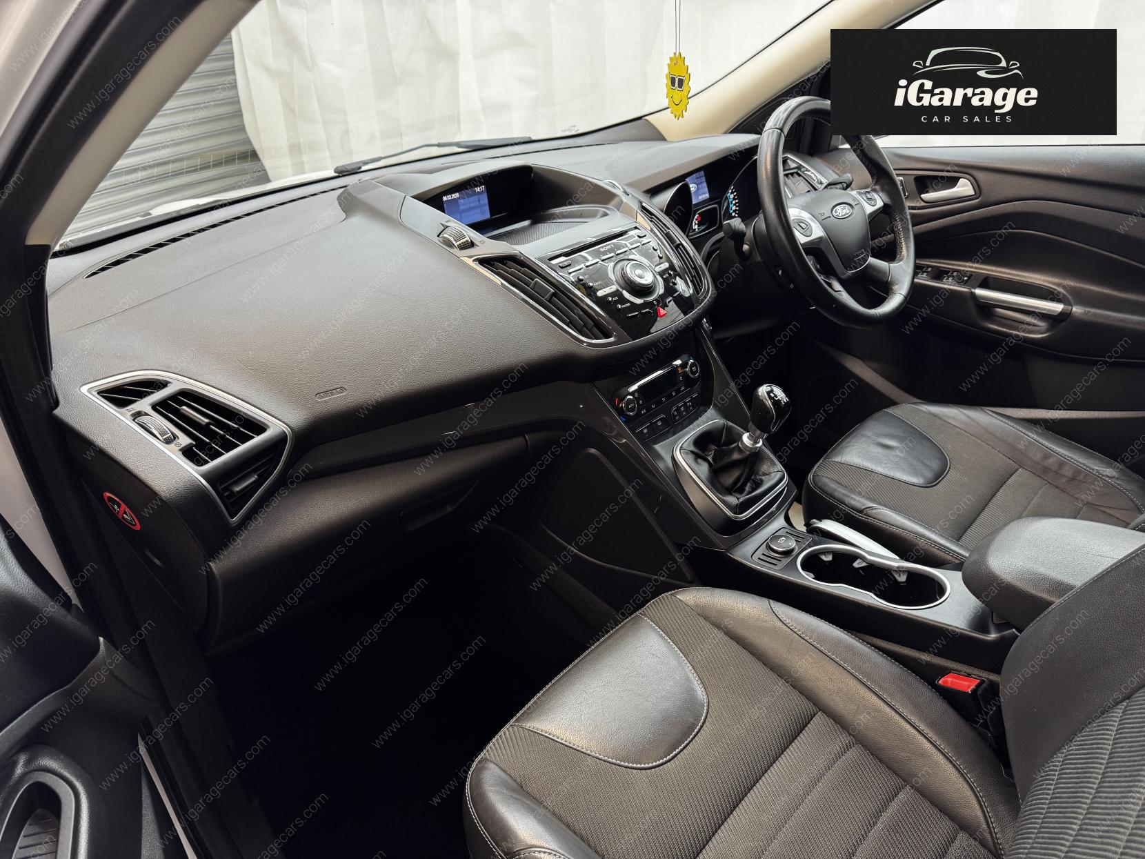 Ford Kuga 2.0 TDCi Titanium SUV 5dr Diesel Manual 2WD Euro 6 (s/s) (150 ps)