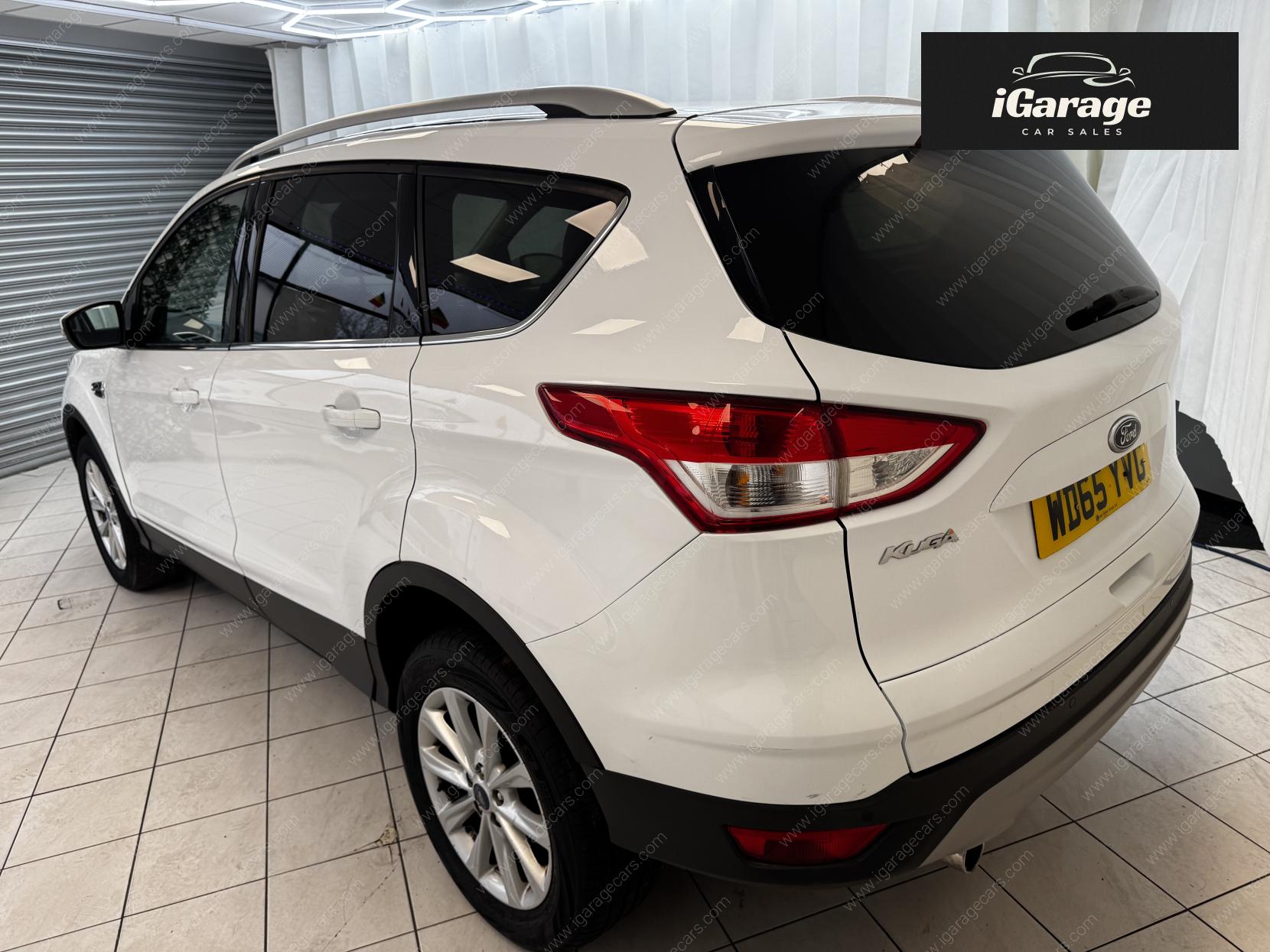 Ford Kuga 2.0 TDCi Titanium SUV 5dr Diesel Manual 2WD Euro 6 (s/s) (150 ps)