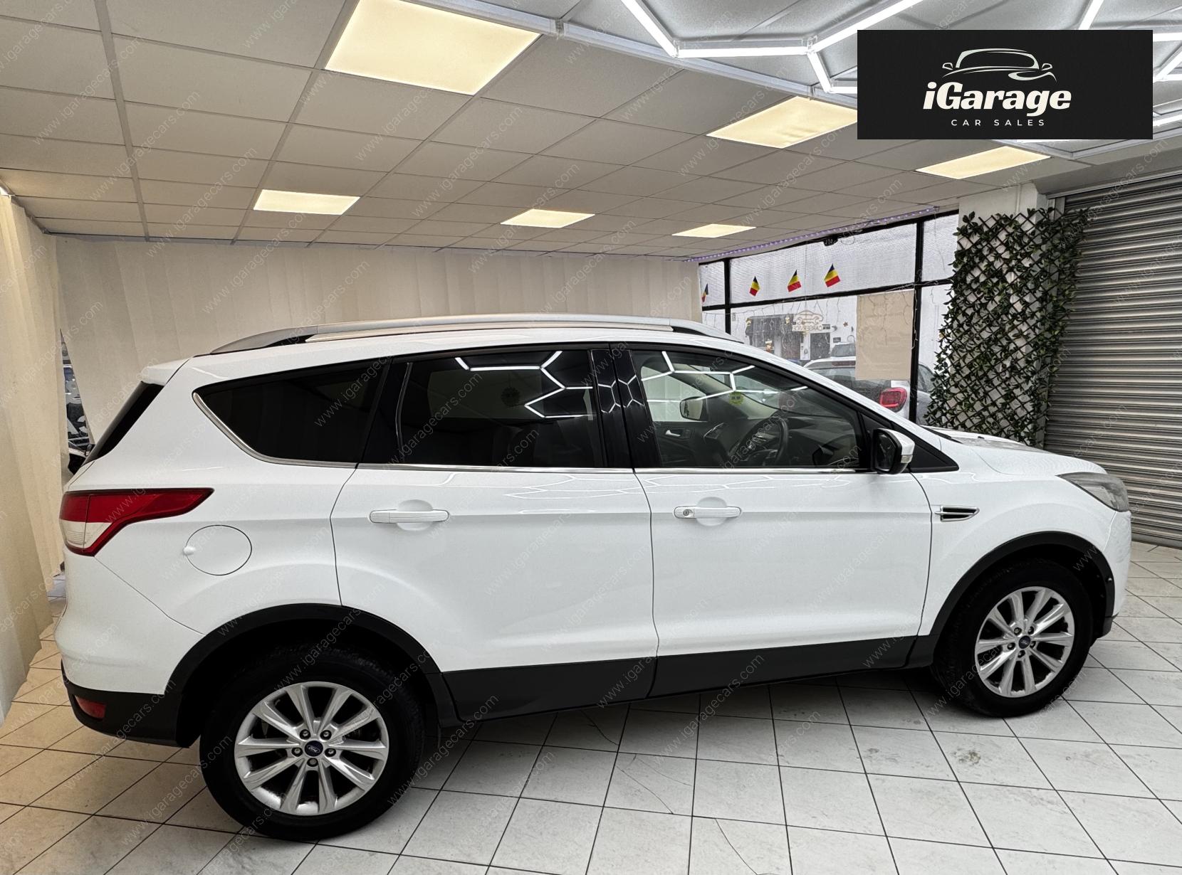 Ford Kuga 2.0 TDCi Titanium SUV 5dr Diesel Manual 2WD Euro 6 (s/s) (150 ps)
