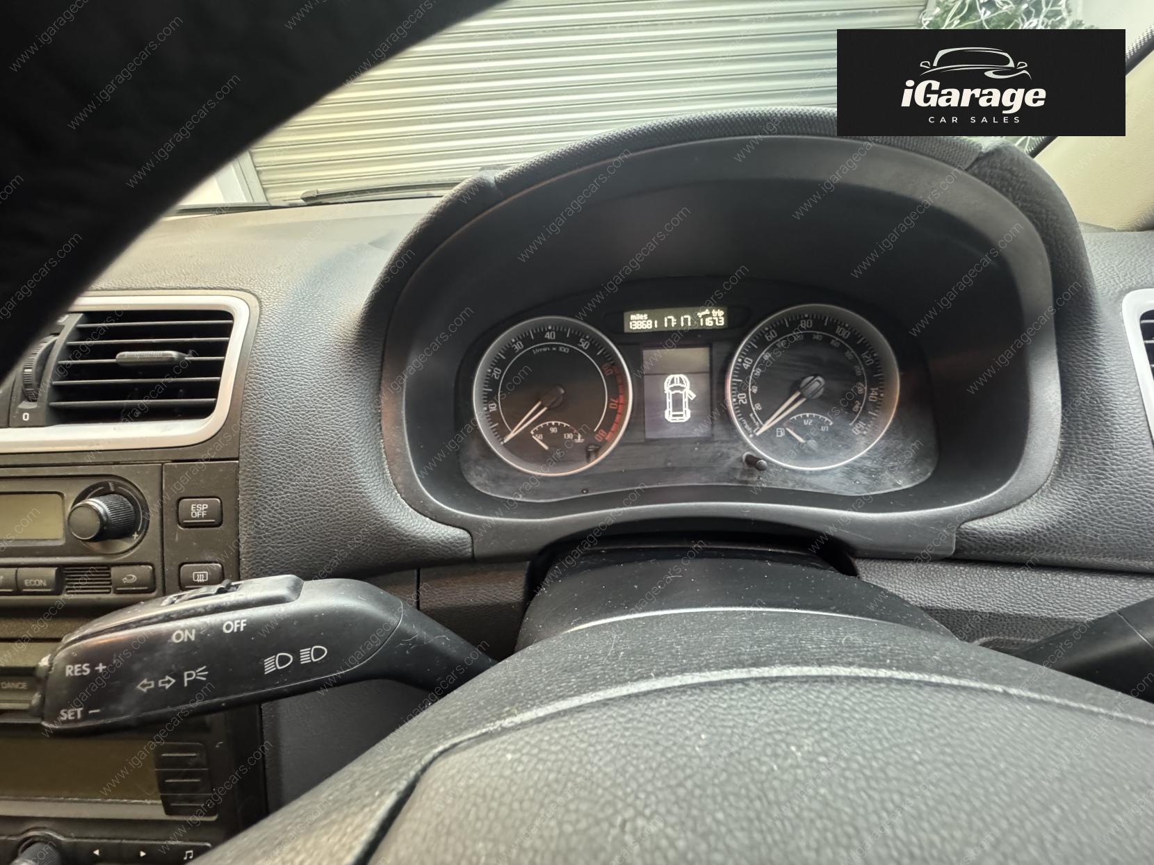 Skoda Fabia 1.6 16V 3 Hatchback 5dr Petrol Tiptronic (180 g/km, 105 bhp)