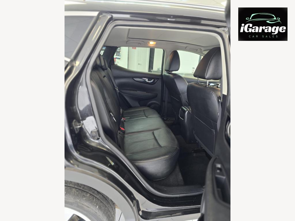Nissan Qashqai 1.5 dCi Tekna SUV 5dr Diesel Manual 2WD Euro 6 (s/s) (110 ps)