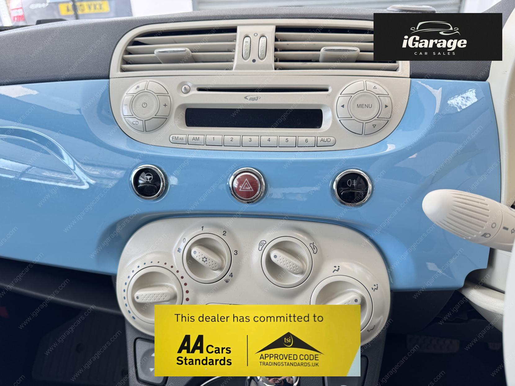 Fiat 500 1.2 Lounge Hatchback 3dr Petrol Dualogic Euro 4 (69 bhp)