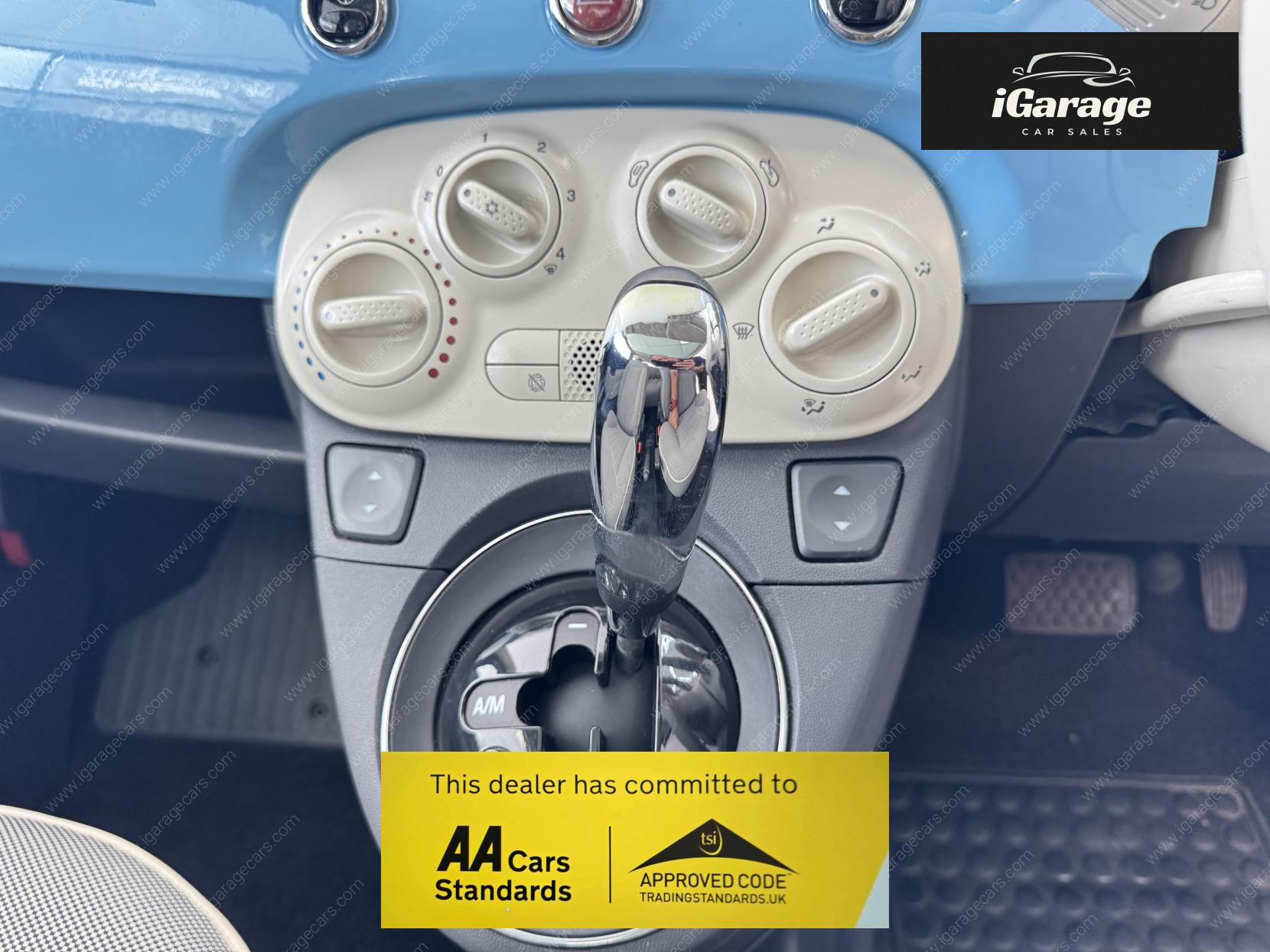 Fiat 500 1.2 Lounge Hatchback 3dr Petrol Dualogic Euro 4 (69 bhp)
