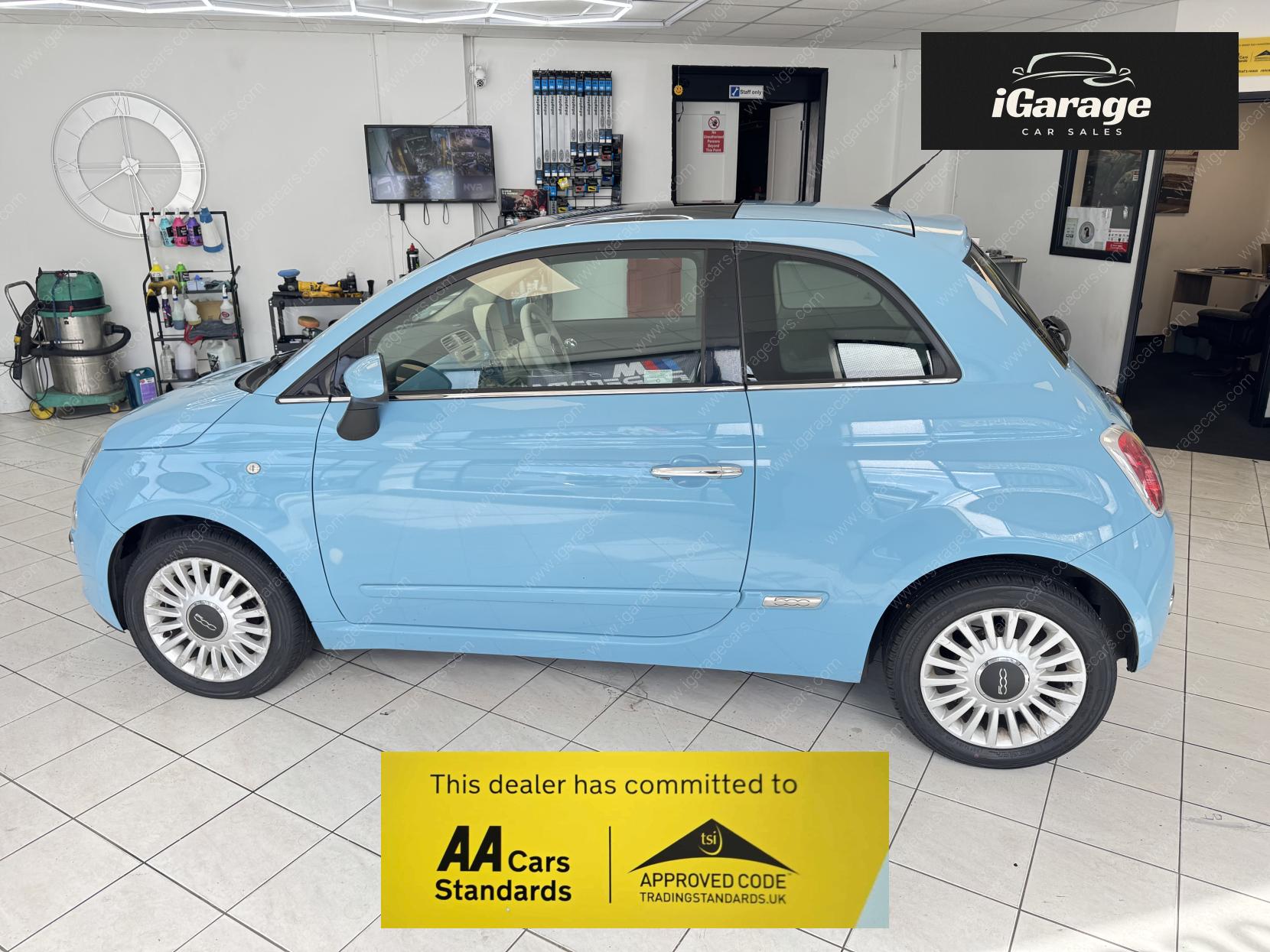 Fiat 500 1.2 Lounge Hatchback 3dr Petrol Dualogic Euro 4 (69 bhp)