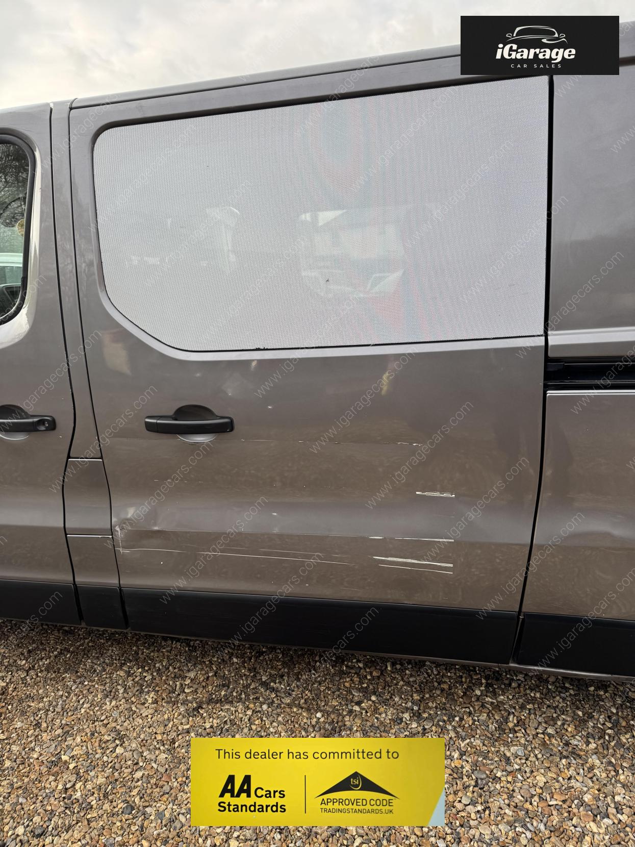 Vauxhall Vivaro 1.6 CDTi 2900 BiTurbo ecoFLEX Crew Van Double Cab 5dr Diesel Manual L2 H1 Euro 5 (s/s) (6 Seat) (120 ps)