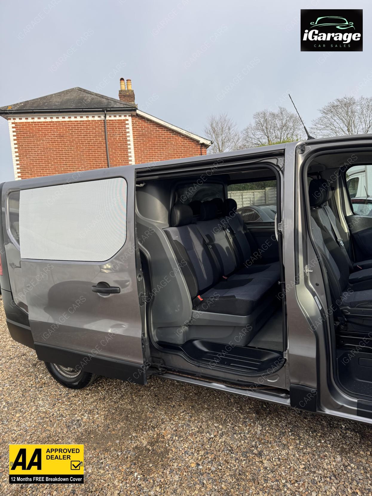 Vauxhall Vivaro 1.6 Combi Van (2014 - 2019)