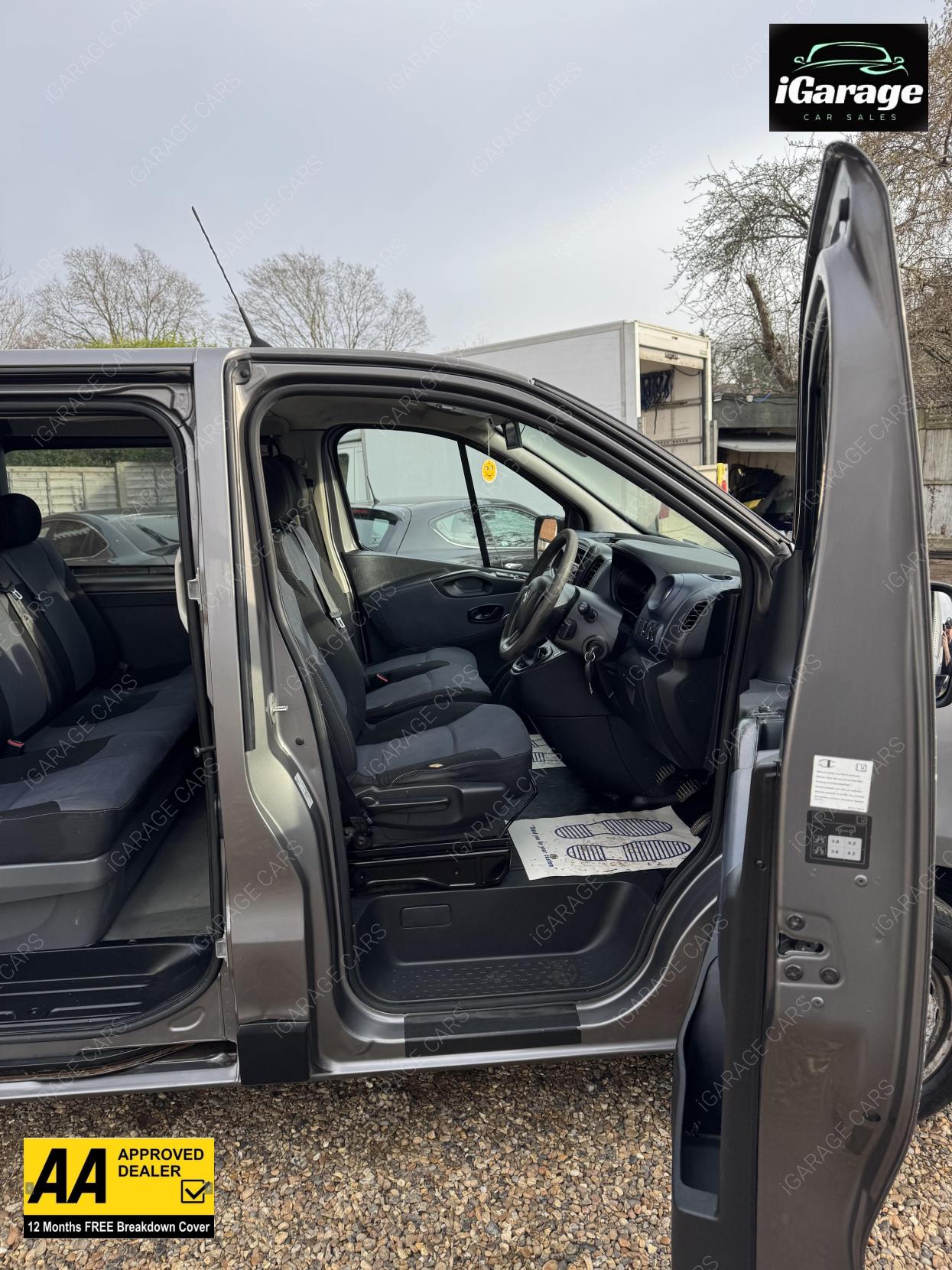 Vauxhall Vivaro 1.6 Combi Van (2014 - 2019)