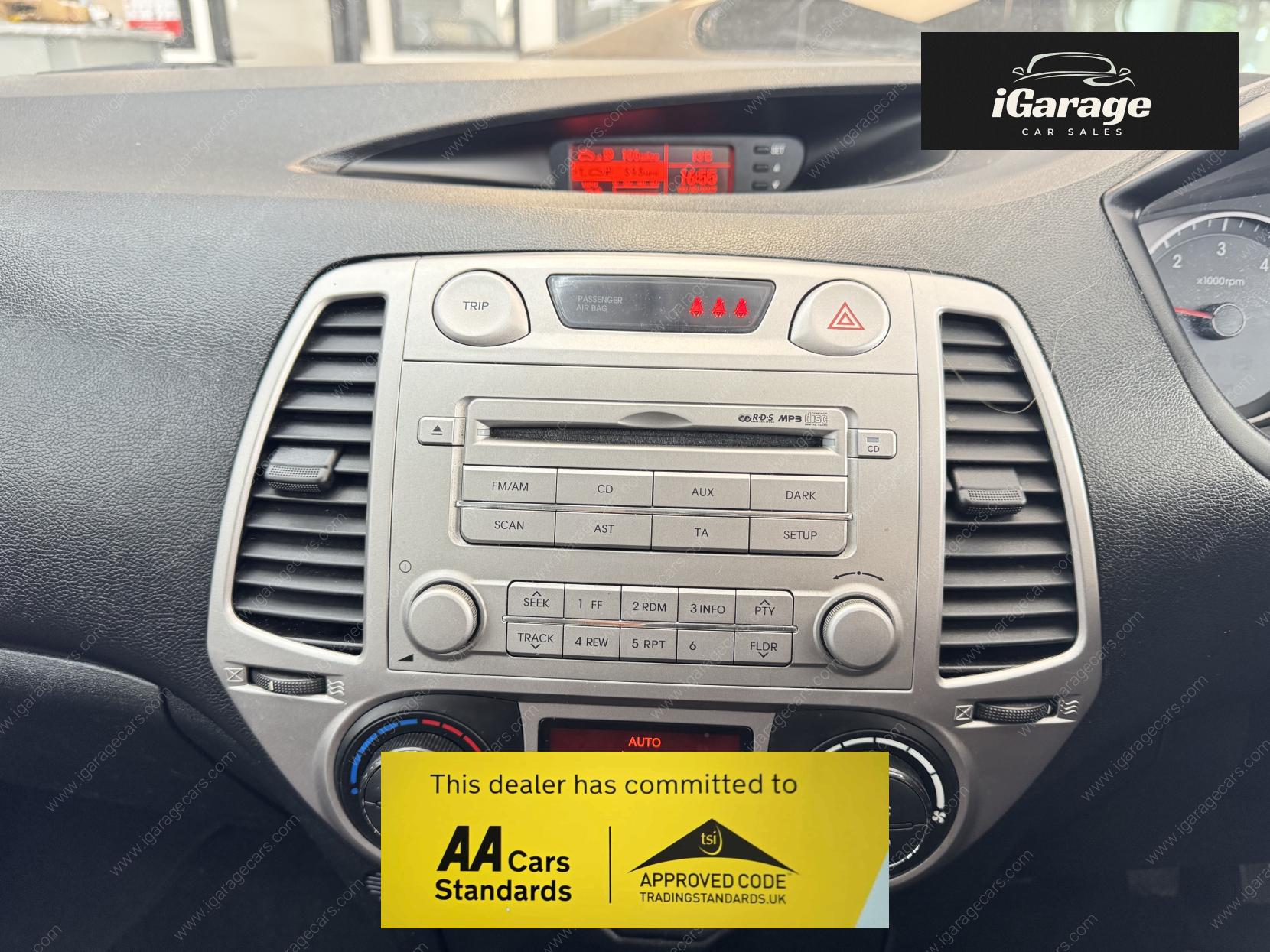 Hyundai i20 1.4 CRDi Style Hatchback 5dr Diesel Manual Euro 4 (89 bhp)