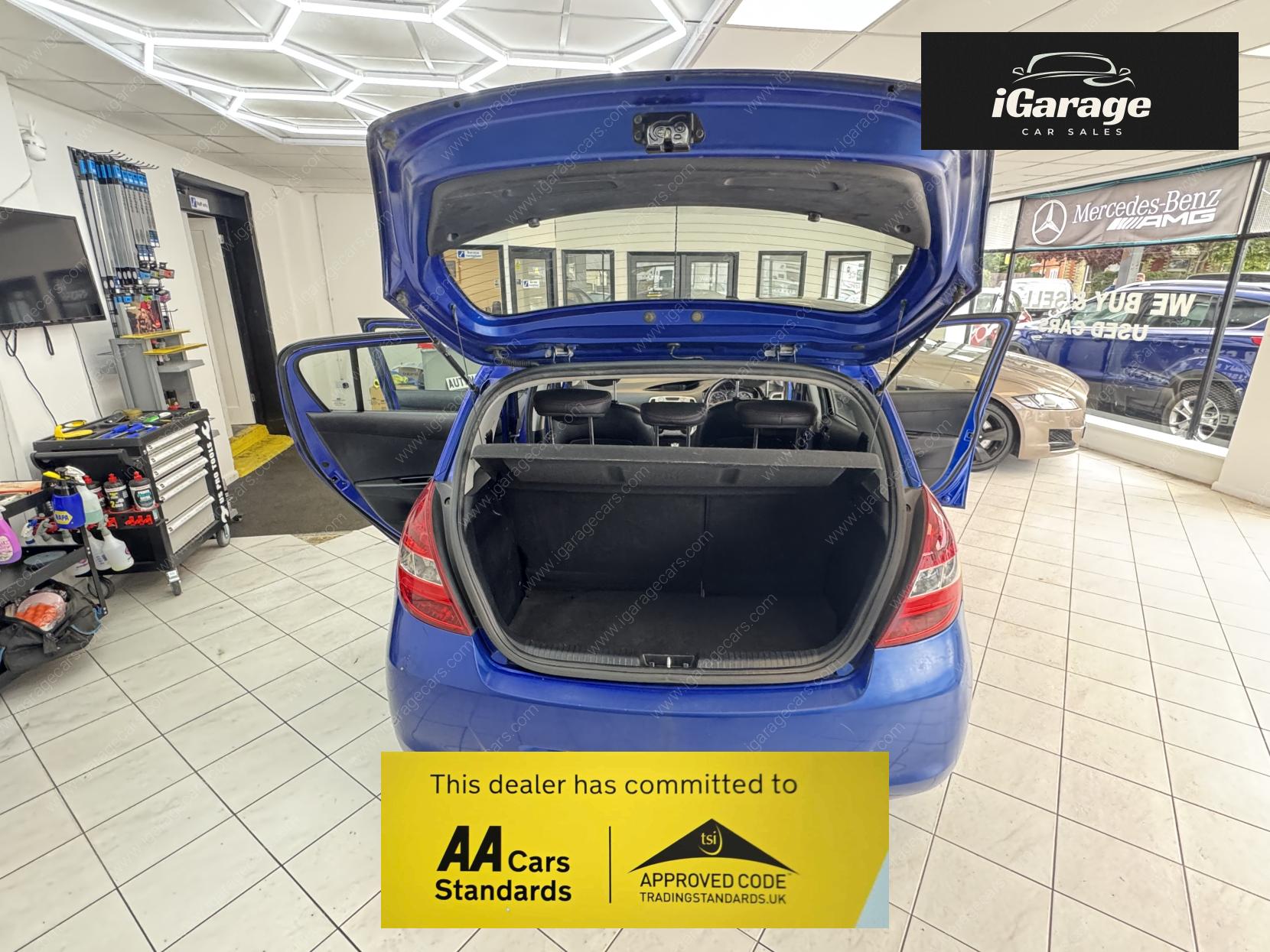 Hyundai i20 1.4 CRDi Style Hatchback 5dr Diesel Manual Euro 4 (89 bhp)