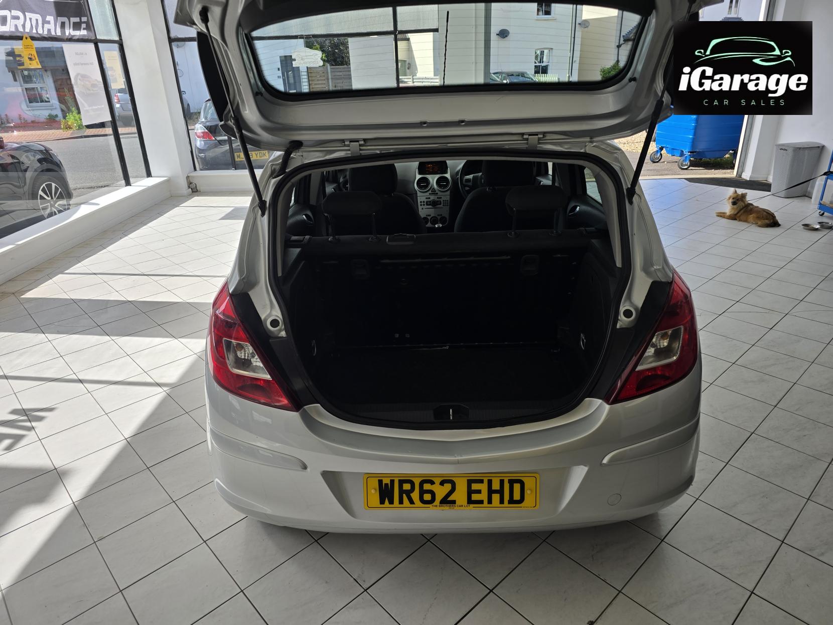 Vauxhall Corsa 1.2i ecoFLEX 16V Exclusiv Hatchback 5dr Petrol Manual Euro 5 (s/s) (A/C) (85 ps)