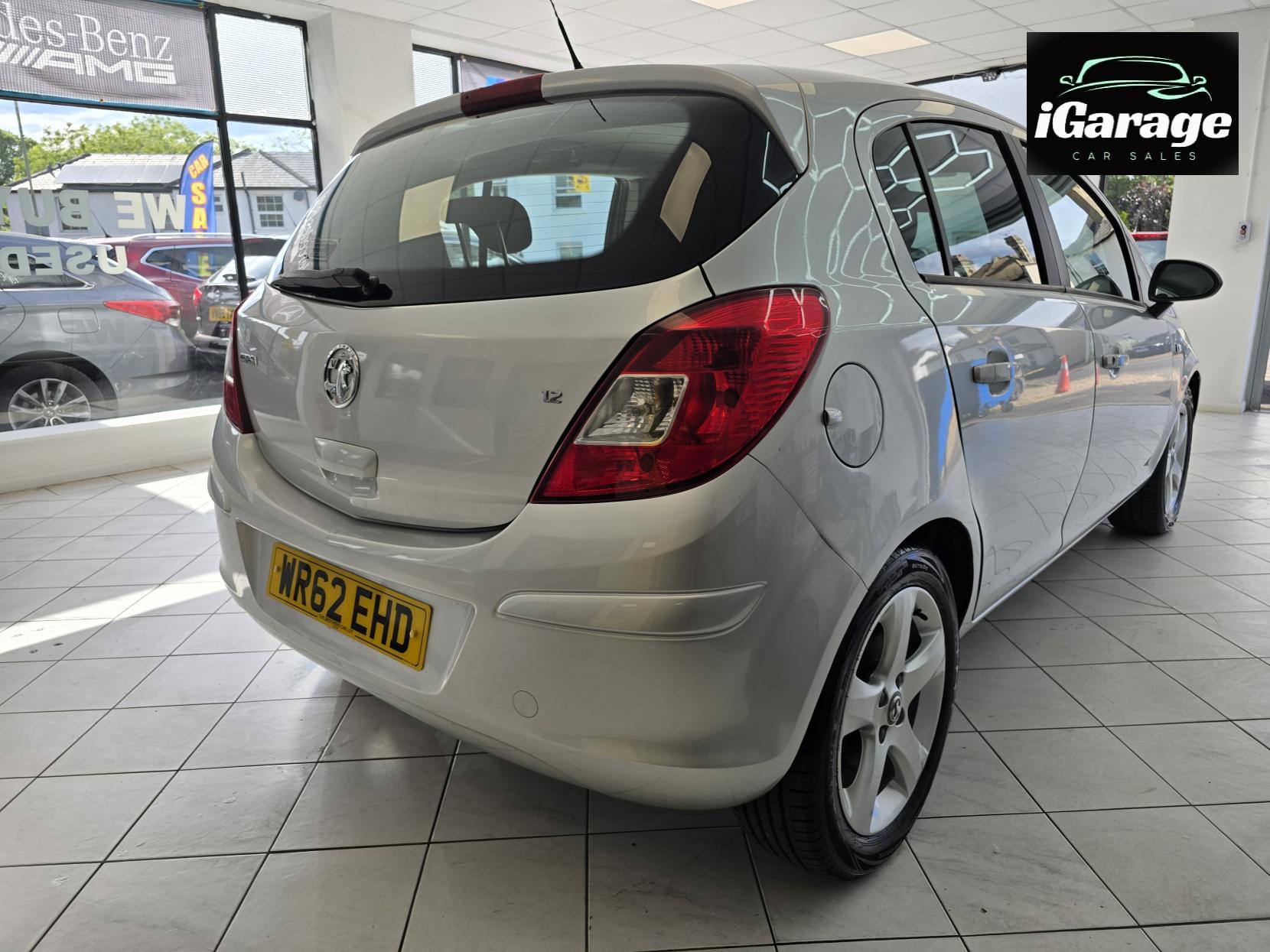 Vauxhall Corsa 1.2i ecoFLEX 16V Exclusiv Hatchback 5dr Petrol Manual Euro 5 (s/s) (A/C) (85 ps)